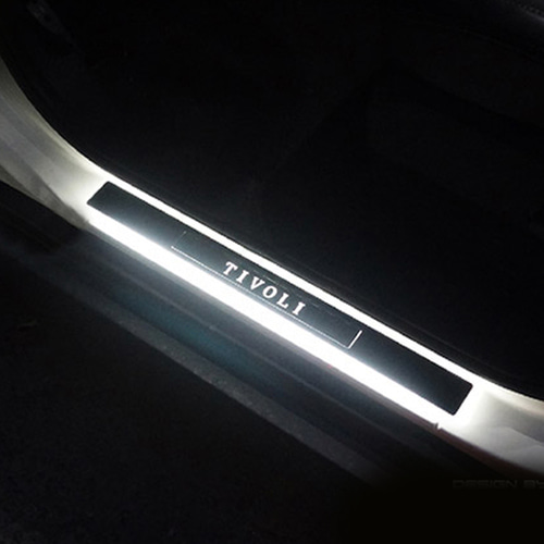카이만 티볼리 스마트 LED 도어스커프 몰딩 스크래치 흠집 방지 자동차 익스테리어용품