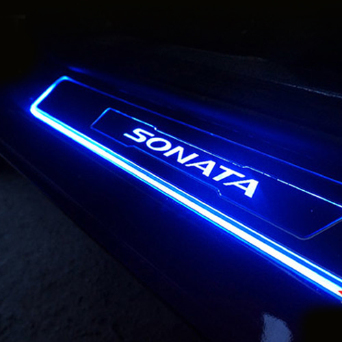 카이만 LF소나타 스마트 LED 도어스커프 몰딩 스크래치 흠집 방지 자동차 익스테리어용품