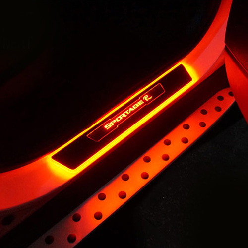 카이만 스포티지R 스마트 LED 도어스커프 몰딩 스크래치 흠집 방지 자동차 익스테리어용품